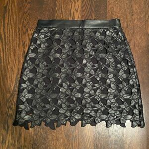 Sam Edelman Black 3D Floral Miniskirt, size 2